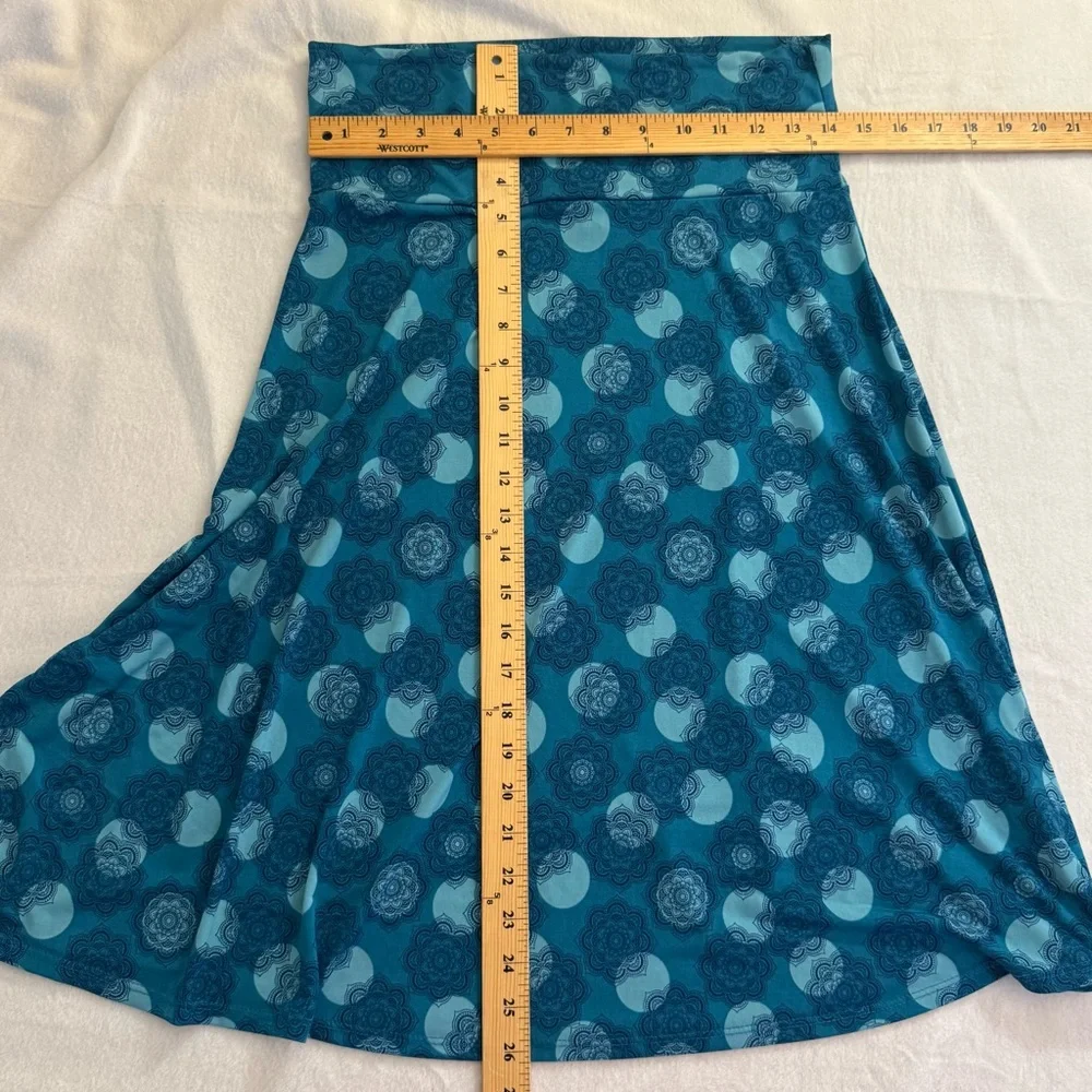 LuLaRoe Blue Monochrome Floral midi skirt